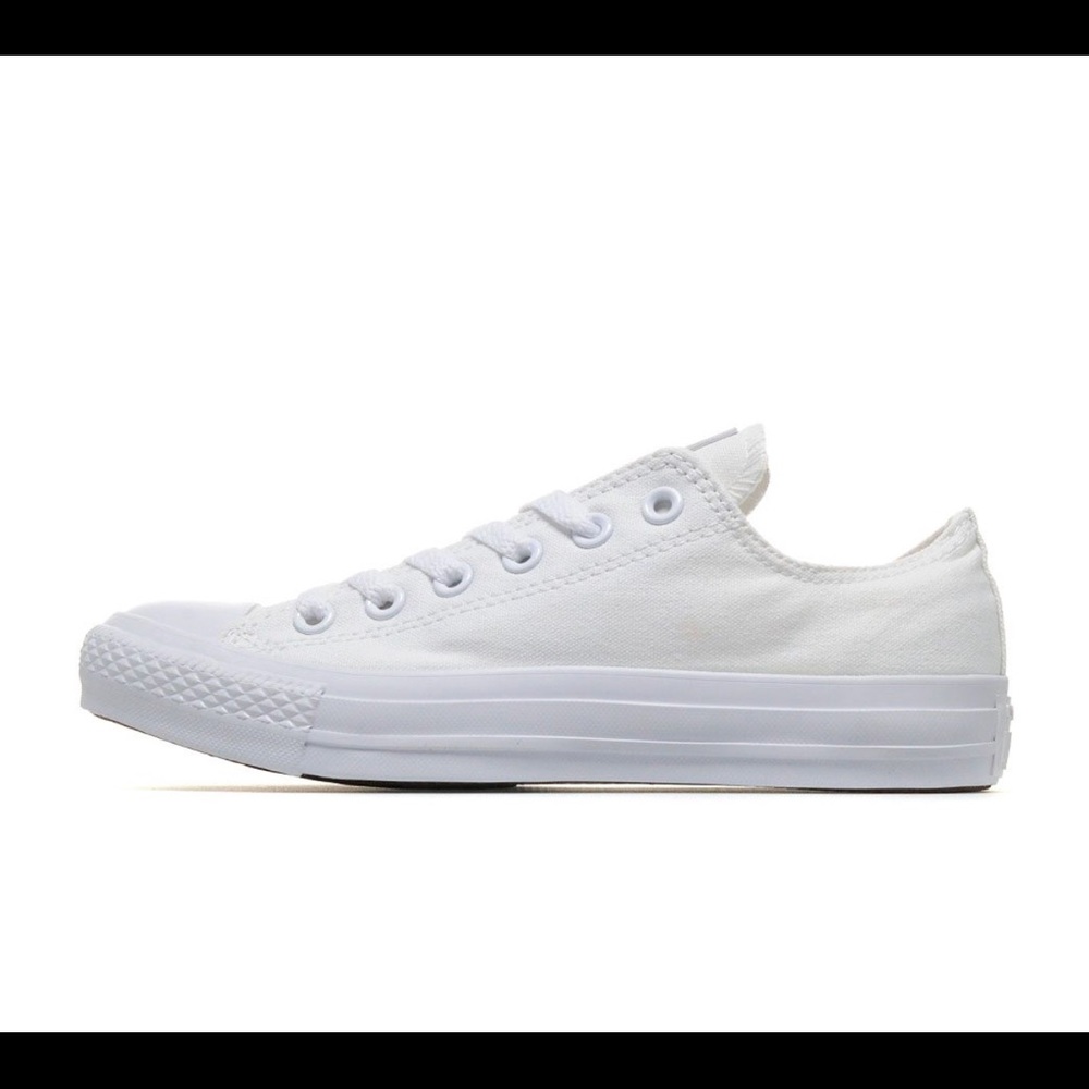 White Converse All Star (no returns)